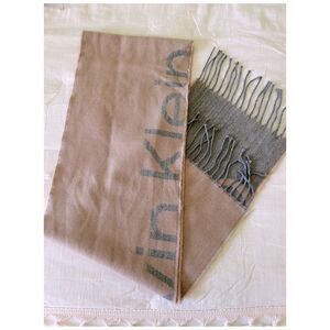 [calvin klein] fringe scarf